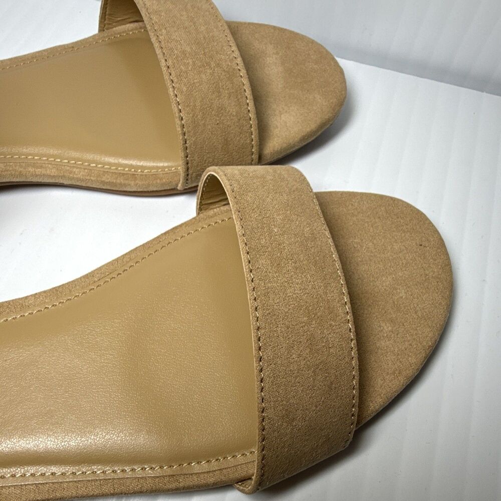 J.CREW Beige Suede Strappy Ankle Strap Flat Sandals Buckle Women’s Size 8